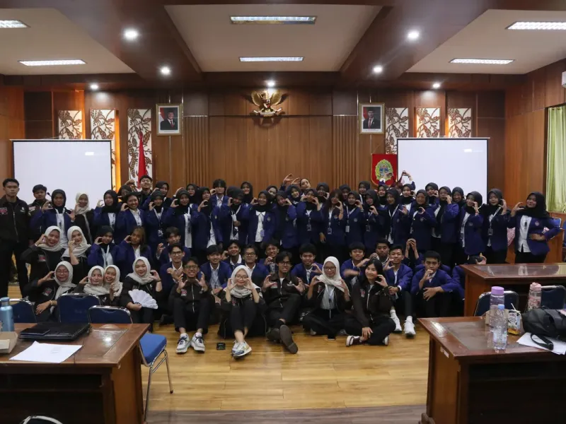 Dokumentasi Himpunan Mahasiswa Departemen Bisnis & Keuangan #1