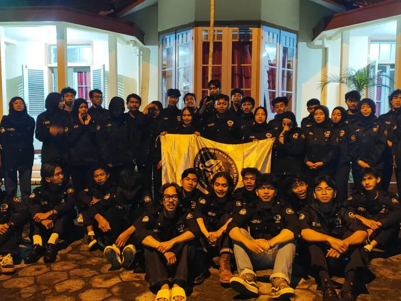 Dokumentasi Himpunan Mahasiswa Vokasi Elektro dan Elektronika #2